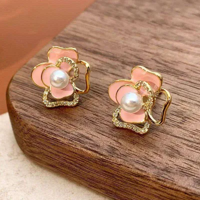 Sweet Floral Decor Stud Earrings